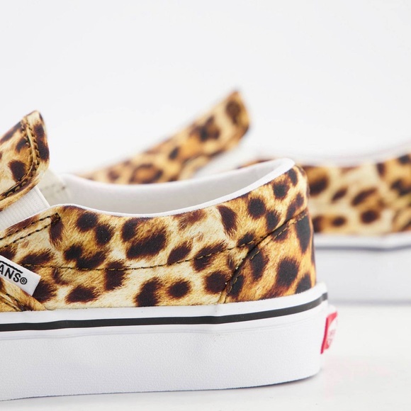 Leopard Vans - Picture 4 of 4